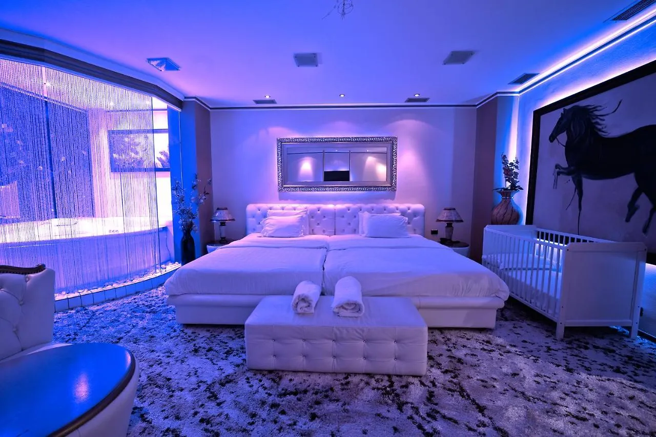 Hotel Rosa Blu ティラナ アルバニア