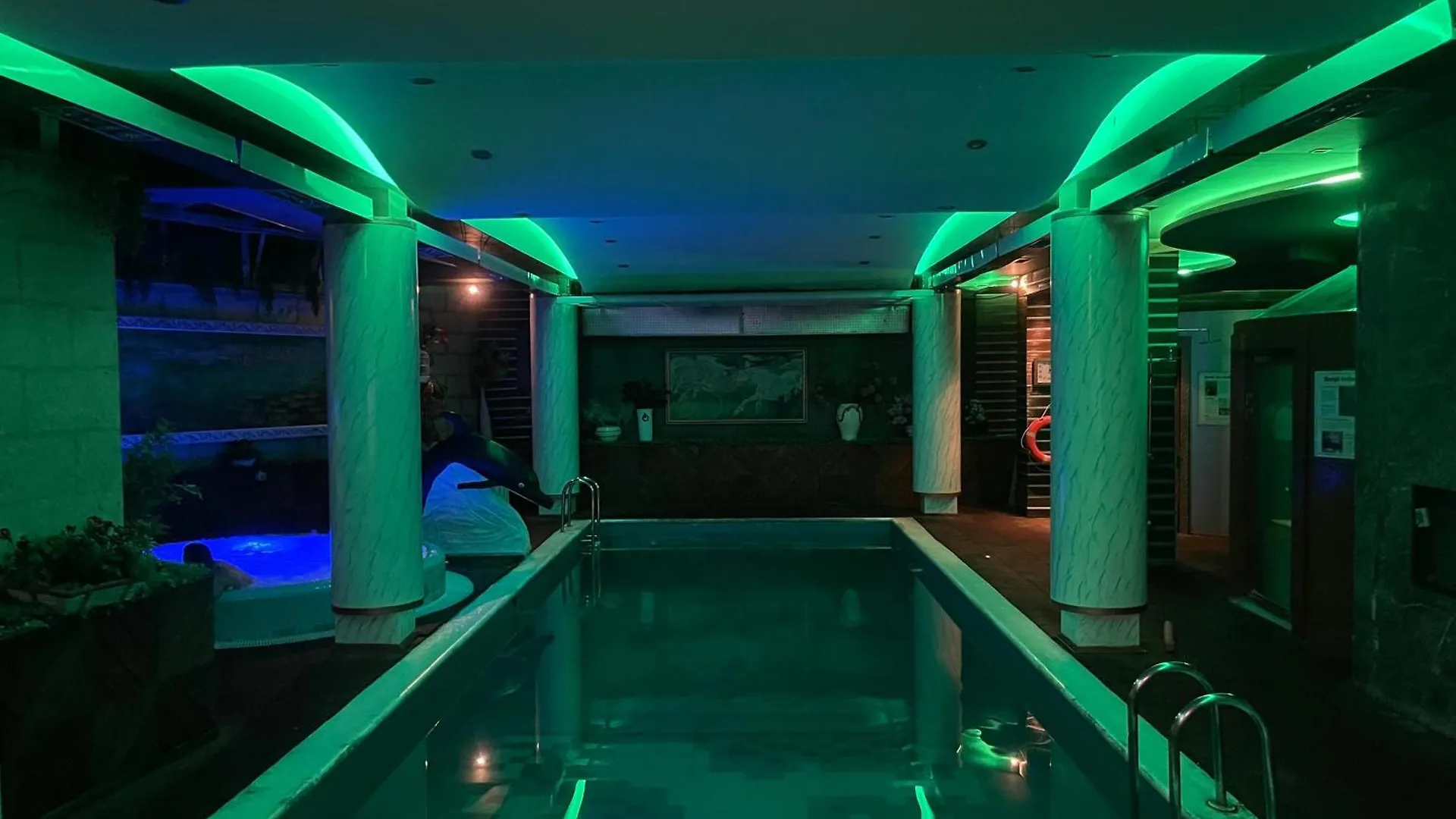 Hotel Rosa Blu ティラナ 4*,